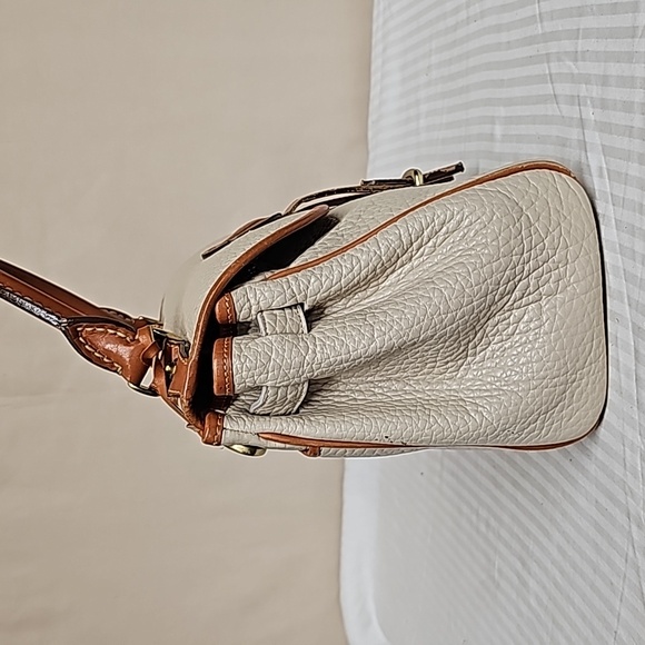 DOONEY AND BOURKE ALL WEATHER LEATHER ESSEX CARRIER BAG BFPM-06-394 - Picture 4 of 9